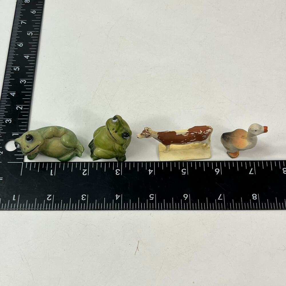 Vintage Plastic Figurine Lot 1960–70s St Labre Indian Magnet Frogs Cow Duck 8 Pc - Picture 14 of 14